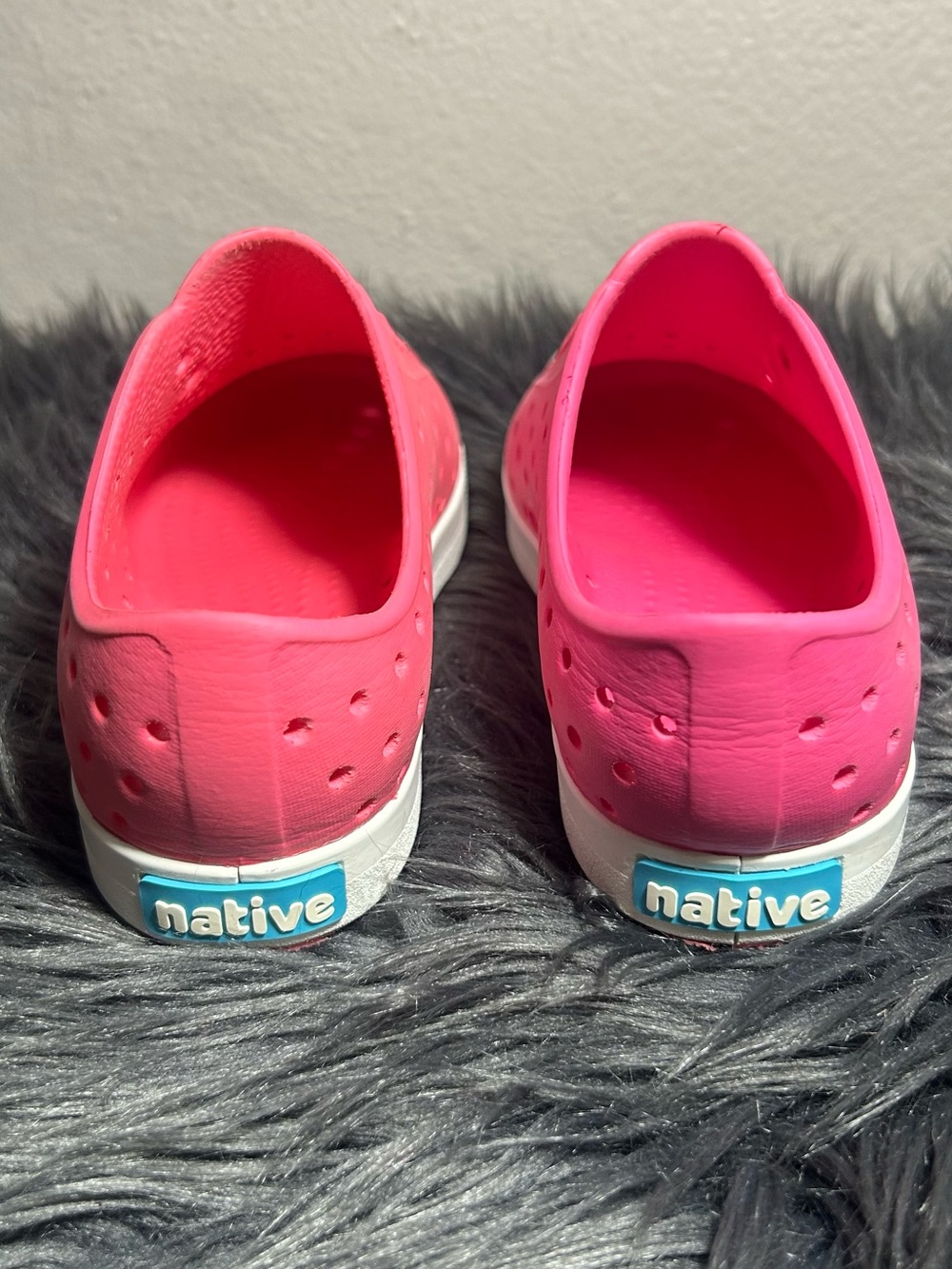 Native Jefferson Hollywood Pink/Shell White Pink Slip-On Water-Friendly Size J1 - Picture 6 of 9